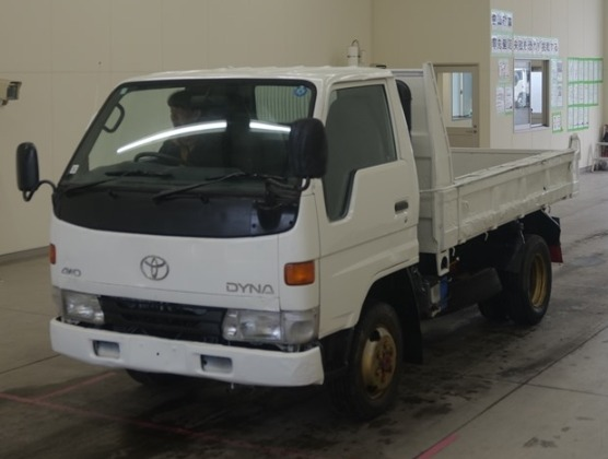 TOYOTA DYNA  '1999