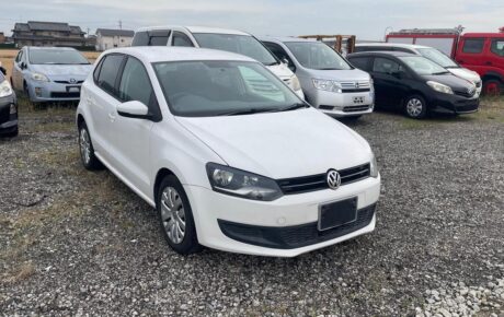 VOLKSWAGEN POLO 2012